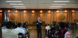 El as en la manga de Farrando para destrabar la Ley de Financiamiento Educativo